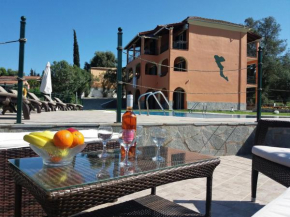  Ziogas Luxury Apartments  Корфу